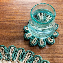 Load image into Gallery viewer, Corn husk placemats - various colours