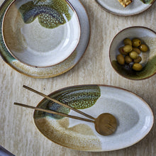 Load image into Gallery viewer, Jules serving plate - green