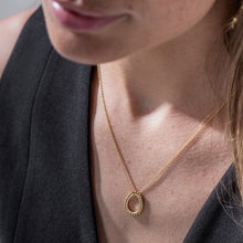 Load image into Gallery viewer, Gold meadow necklace