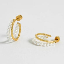 Load image into Gallery viewer, Pearl & molten double illusion hoop earrings