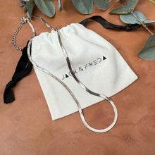 Load image into Gallery viewer, Snake chain necklace - gold