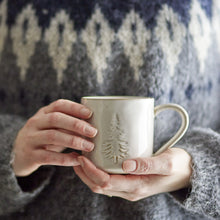 Load image into Gallery viewer, Winter cup - tree