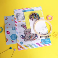 Load image into Gallery viewer, Mini cross stitch kit - Easter chick/bunny