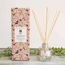 Load image into Gallery viewer, English pear & blossom - garden birds - glass candle