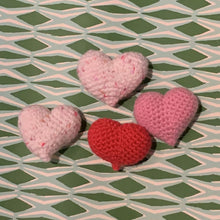 Load image into Gallery viewer, Knitted hearts - small