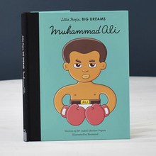 Load image into Gallery viewer, Little people, big dreams: Muhammad Ali