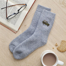 Load image into Gallery viewer, Countryside walking socks - land rover
