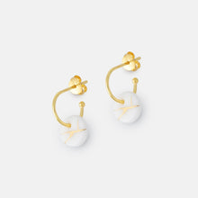 Load image into Gallery viewer, Kintsiguri necklace
