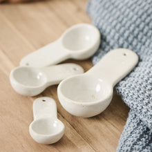 Load image into Gallery viewer, Porcelain measuring spoon
