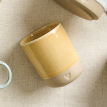 Load image into Gallery viewer, Mug (without handle) heart motif - yellow
