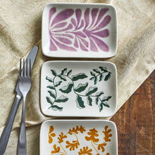 Load image into Gallery viewer, Fauni plates - multi/various colours
