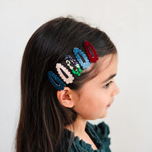 Load image into Gallery viewer, Blackberry scalloped mini hair clips
