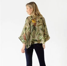 Load image into Gallery viewer, Evergreen kimono - stone
