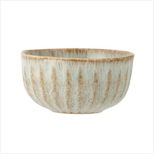 Load image into Gallery viewer, Fleur plate
