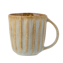 Load image into Gallery viewer, Fleur mug
