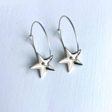 Load image into Gallery viewer, Hoop earrings with dark blue star charms - gold
