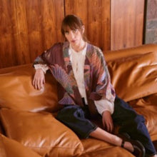 Load image into Gallery viewer, Crane kimono - plum
