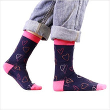 Load image into Gallery viewer, Sketch hearts socks - various colours
