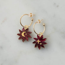 Load image into Gallery viewer, Sleepy sun hoops - lilac marble &amp; gold
