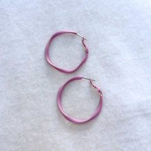 Load image into Gallery viewer, Twisty colourful hoop earrings - various colours
