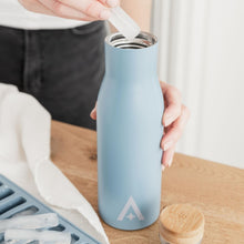 Load image into Gallery viewer, Drinks bottle - various colours
