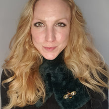 Load image into Gallery viewer, Helsinki scarf - teal
