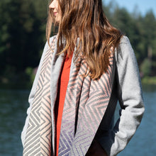 Load image into Gallery viewer, Ombre chevron scarf - pink/grey
