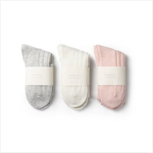 Load image into Gallery viewer, Cashmere blend socks
