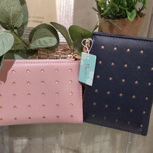 Load image into Gallery viewer, Compact purse with rose gold stars - pink
