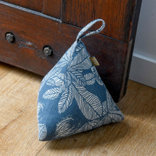 Load image into Gallery viewer, Fig tree door stopper - dark slate

