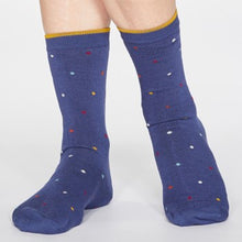 Load image into Gallery viewer, Ellie wildlife 4 pack socks gift box
