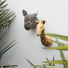 Load image into Gallery viewer, Giraffe head - mini
