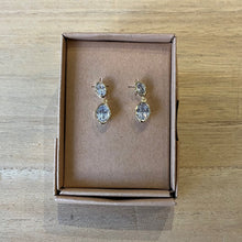 Load image into Gallery viewer, Boho jewel drop earrings
