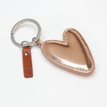 Load image into Gallery viewer, Keyring - velvet heart - aubergine
