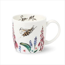 Load image into Gallery viewer, Super Mum bee mug

