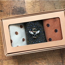Load image into Gallery viewer, Madrid cheetah sock box (3 pairs)
