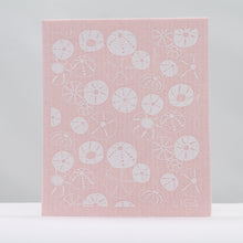 Load image into Gallery viewer, Pack of 2 dishcloths - fish and sea urchin
