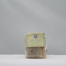 Load image into Gallery viewer, Bath tea bag - freesia &amp; oolong tea
