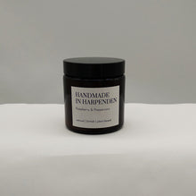 Load image into Gallery viewer, Raspberry &amp; peppercorn candle - small
